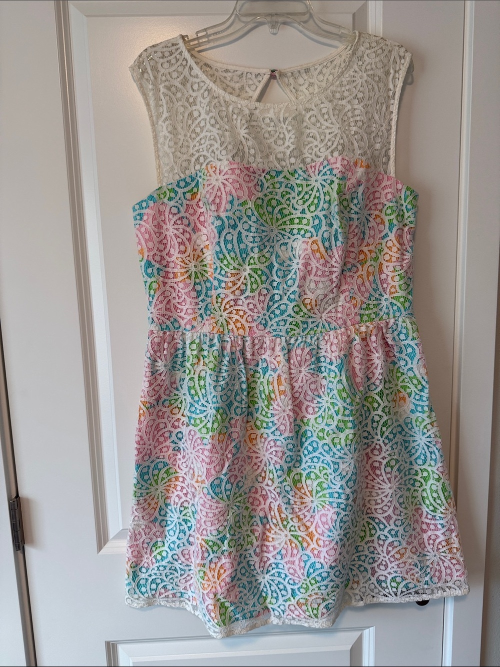 Lilly Pulitzer White Lace Yoke Multicolor Pastel Print Midi Dress